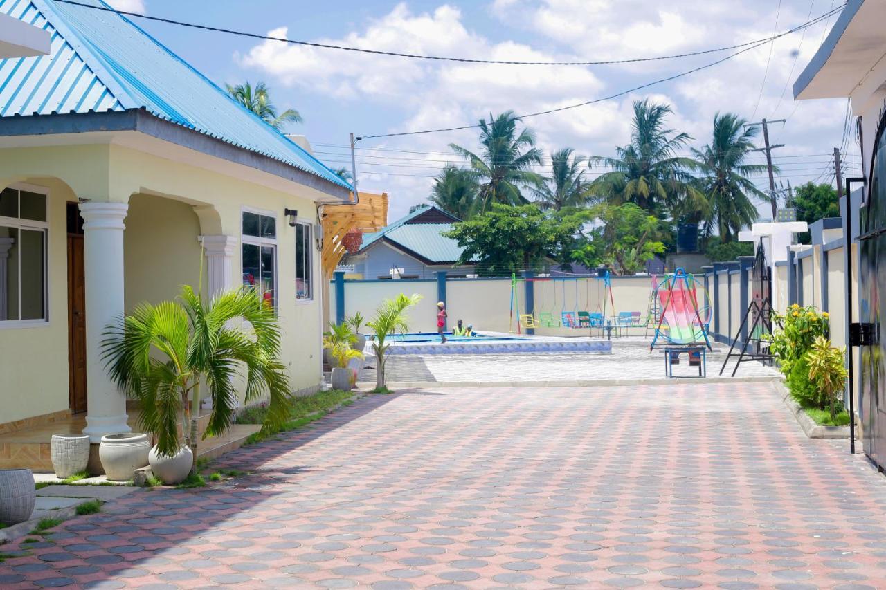 Chibuba Airport Accommodation ดาร์เอสซาลาม ภายนอก รูปภาพ