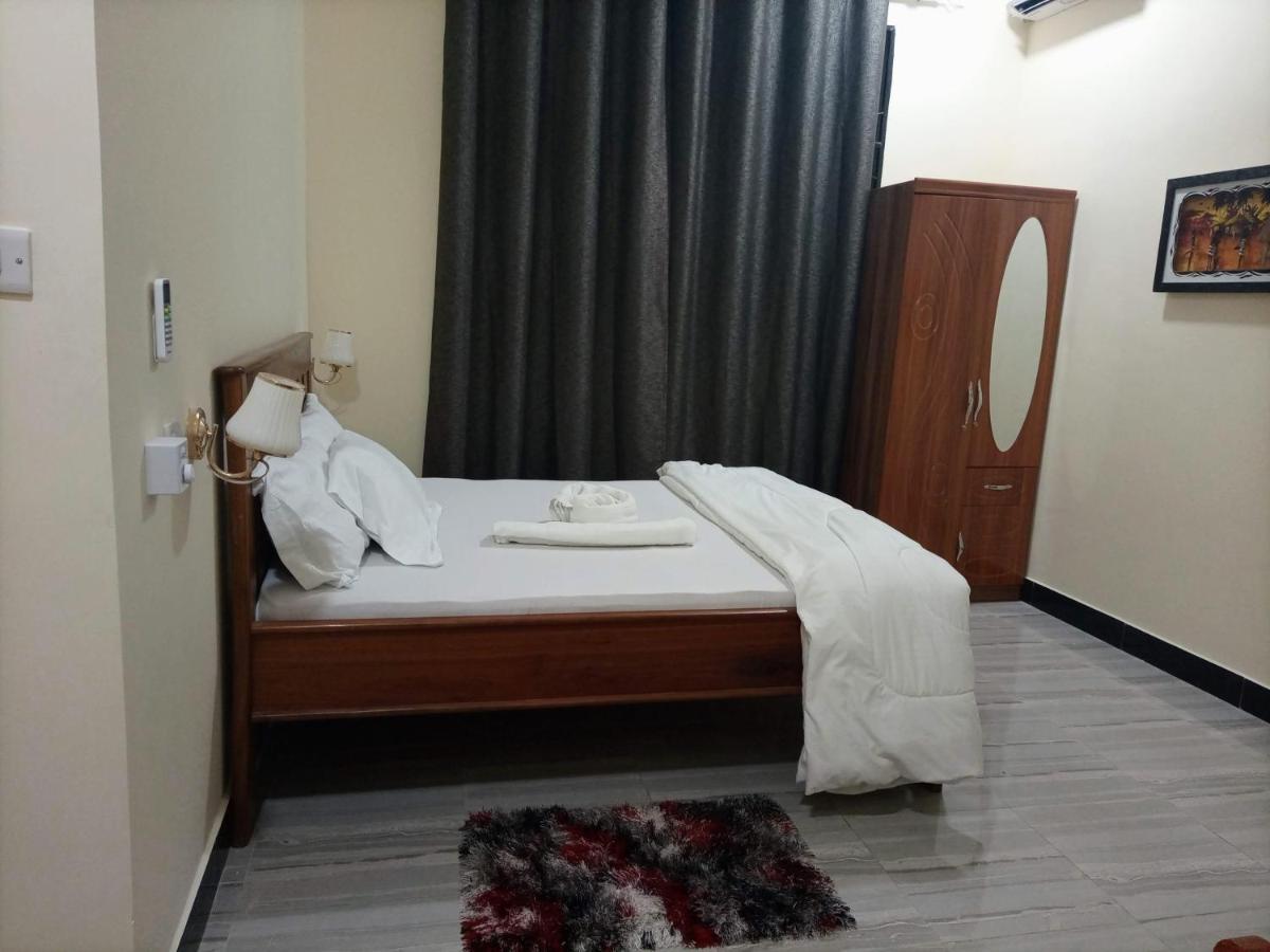 Chibuba Airport Accommodation ดาร์เอสซาลาม ภายนอก รูปภาพ