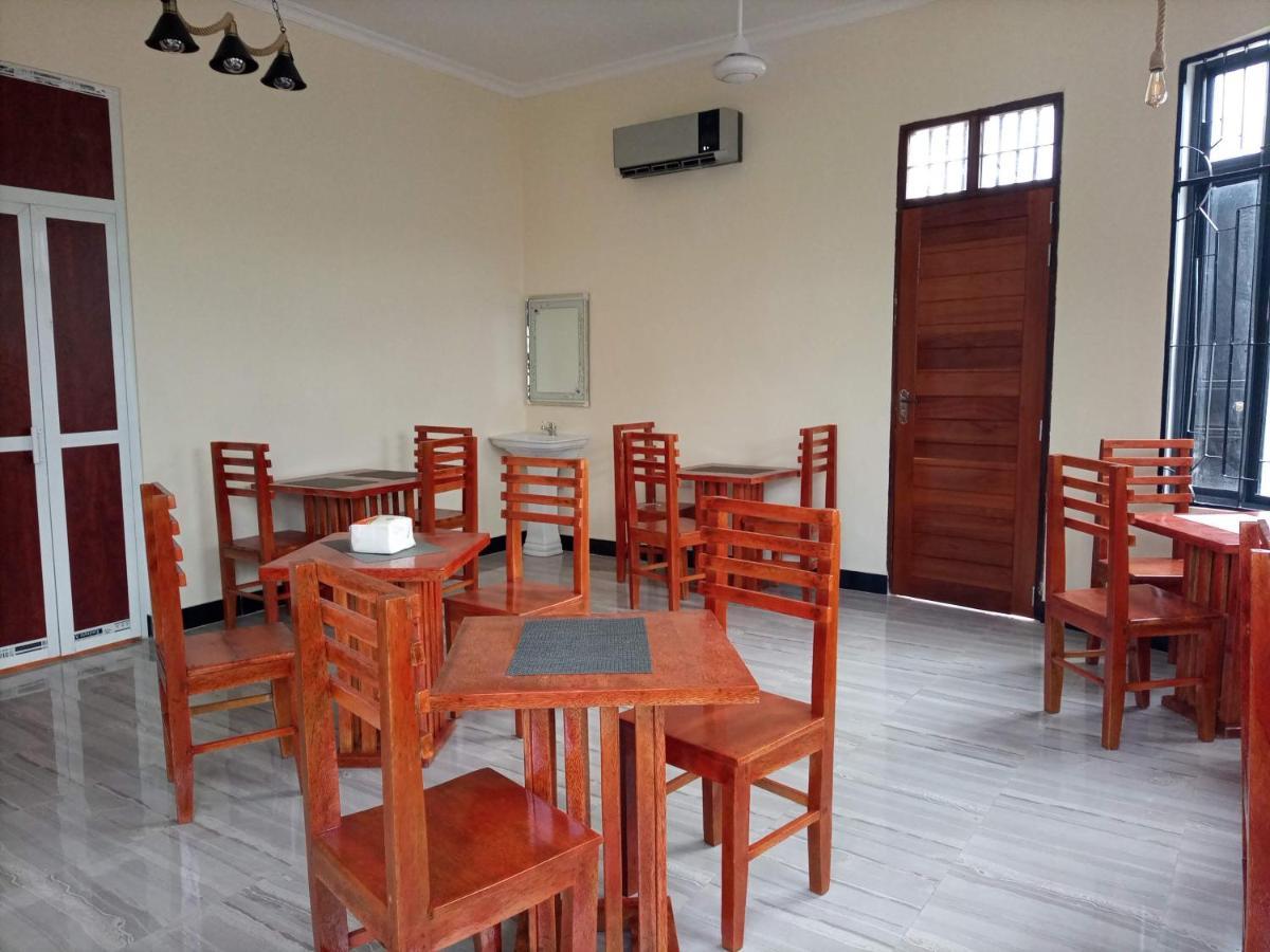 Chibuba Airport Accommodation ดาร์เอสซาลาม ภายนอก รูปภาพ
