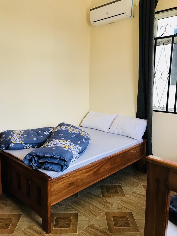 Chibuba Airport Accommodation ดาร์เอสซาลาม ภายนอก รูปภาพ