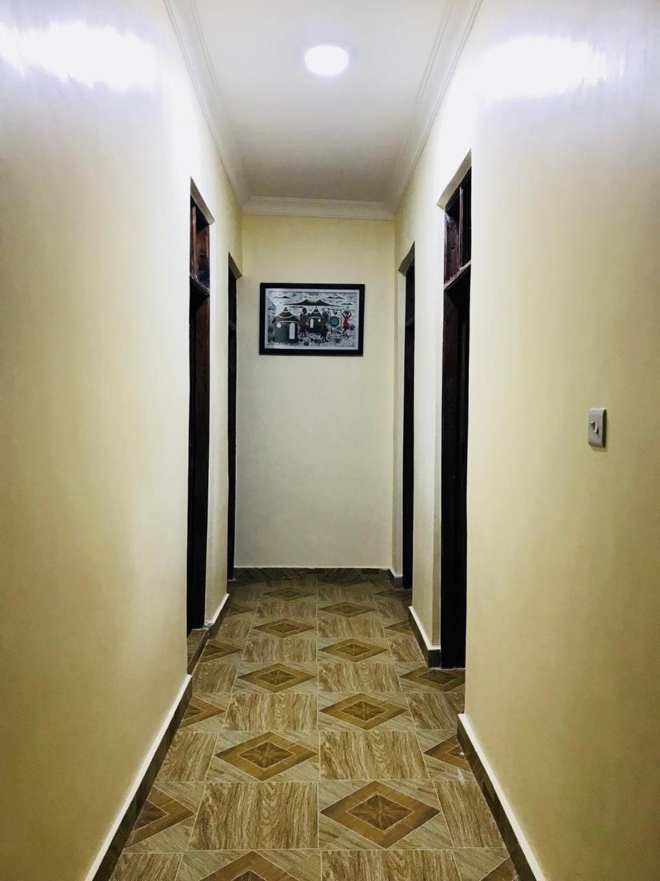 Chibuba Airport Accommodation ดาร์เอสซาลาม ภายนอก รูปภาพ