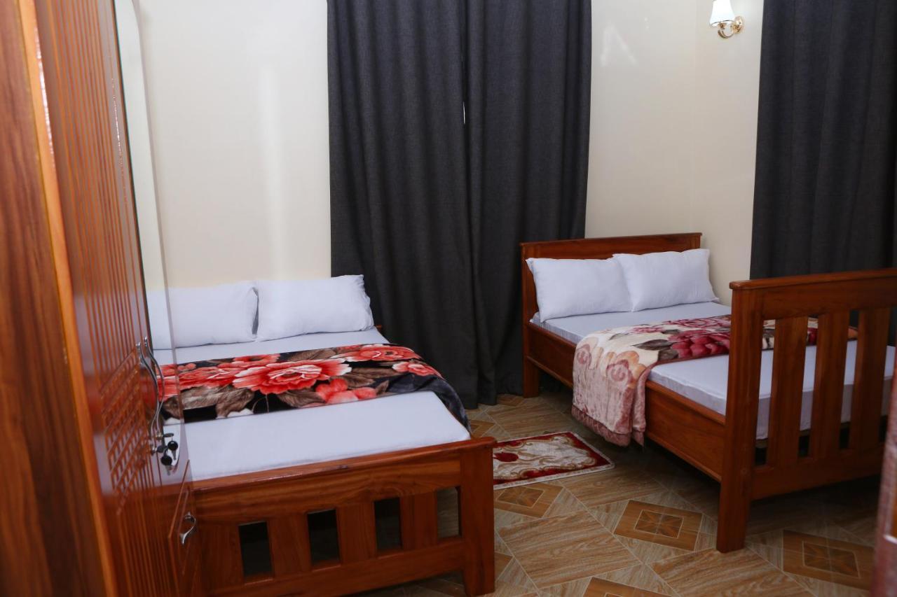 Chibuba Airport Accommodation ดาร์เอสซาลาม ภายนอก รูปภาพ