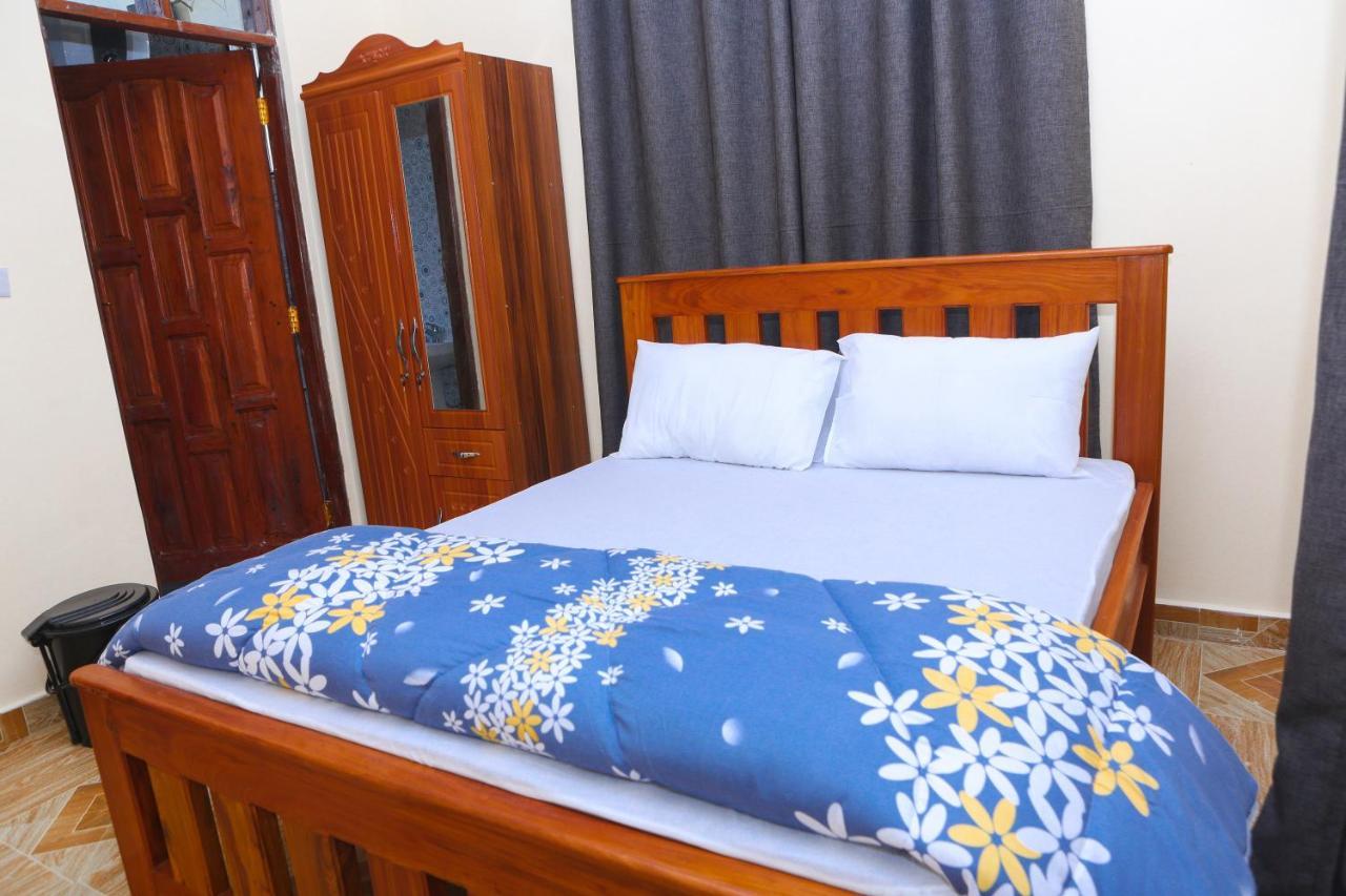 Chibuba Airport Accommodation ดาร์เอสซาลาม ภายนอก รูปภาพ